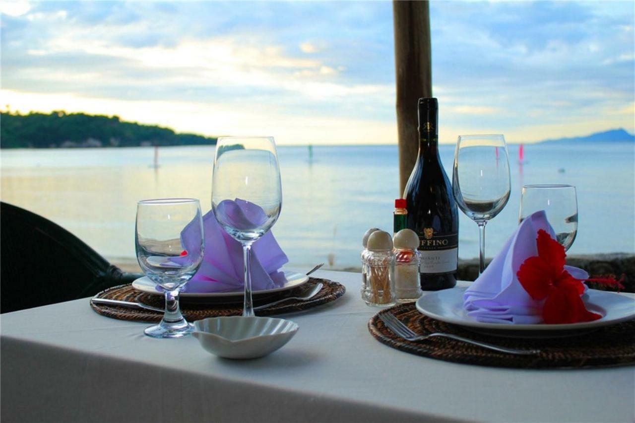 Coco Beach Island Resort Puerto Galera Esterno foto